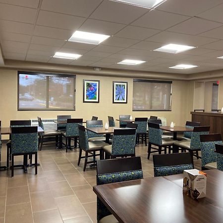 Comfort Inn Herndon-Reston Esterno foto