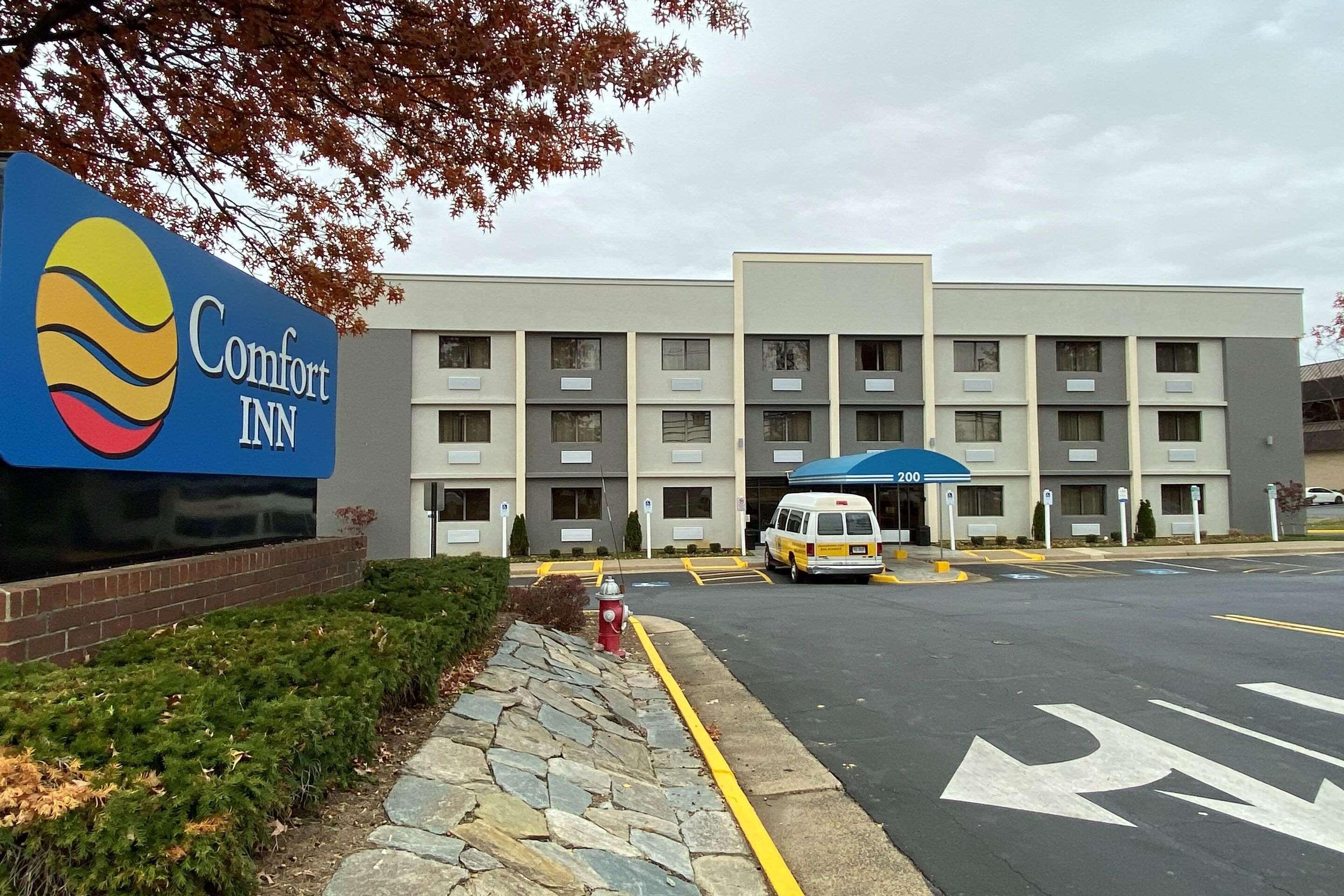 Comfort Inn Herndon-Reston Esterno foto