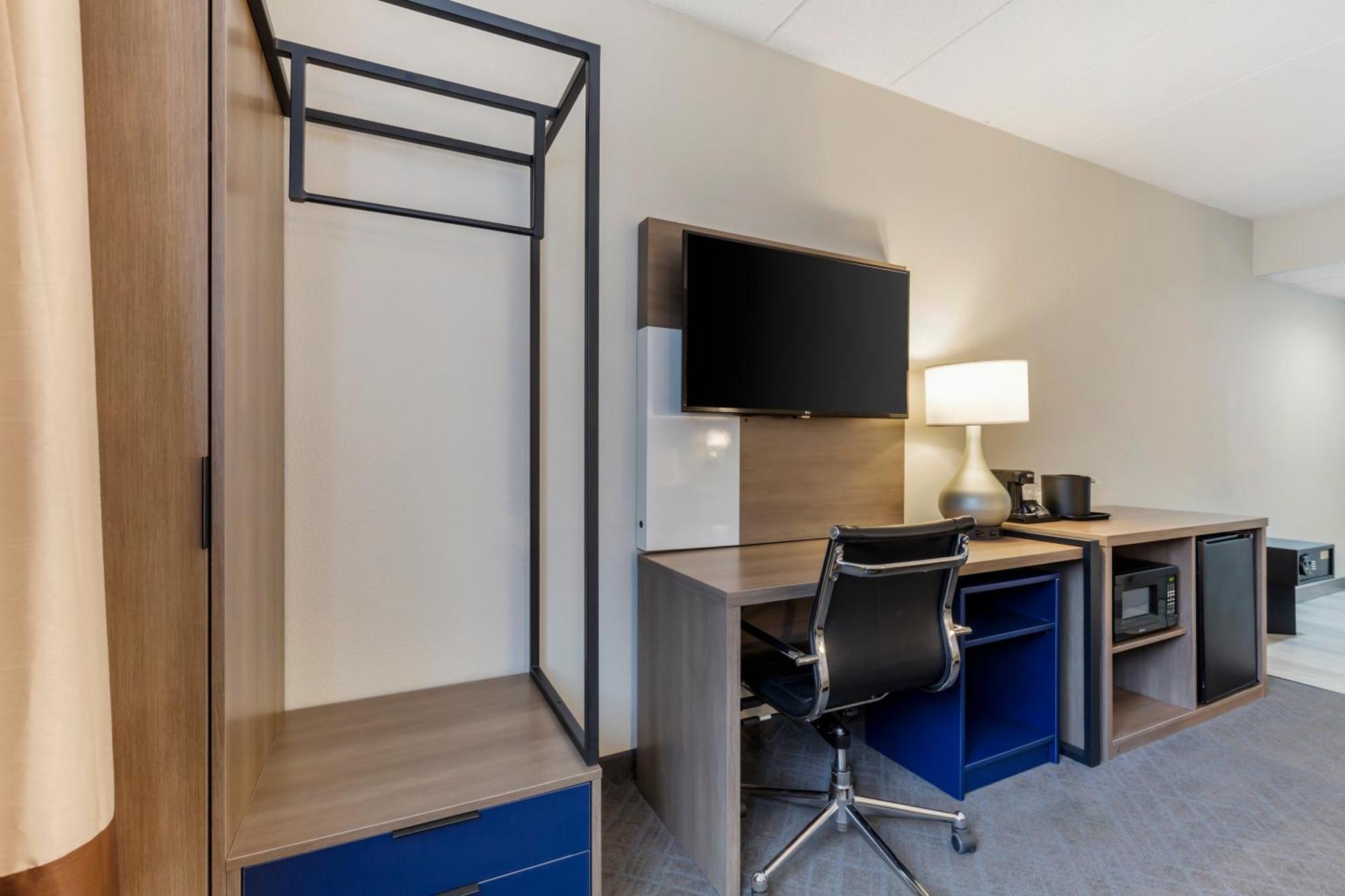 Comfort Inn Herndon-Reston Esterno foto
