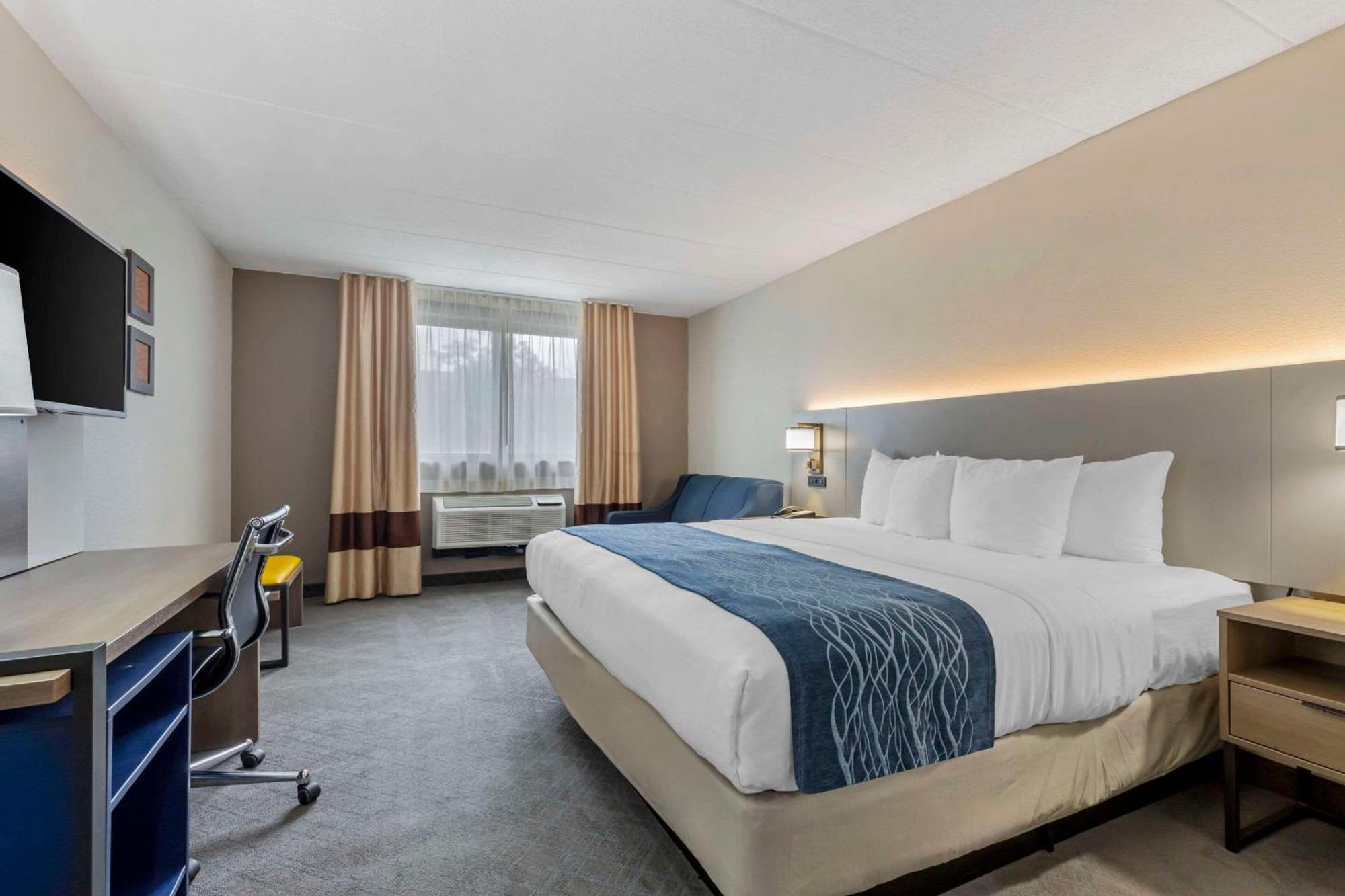 Comfort Inn Herndon-Reston Esterno foto