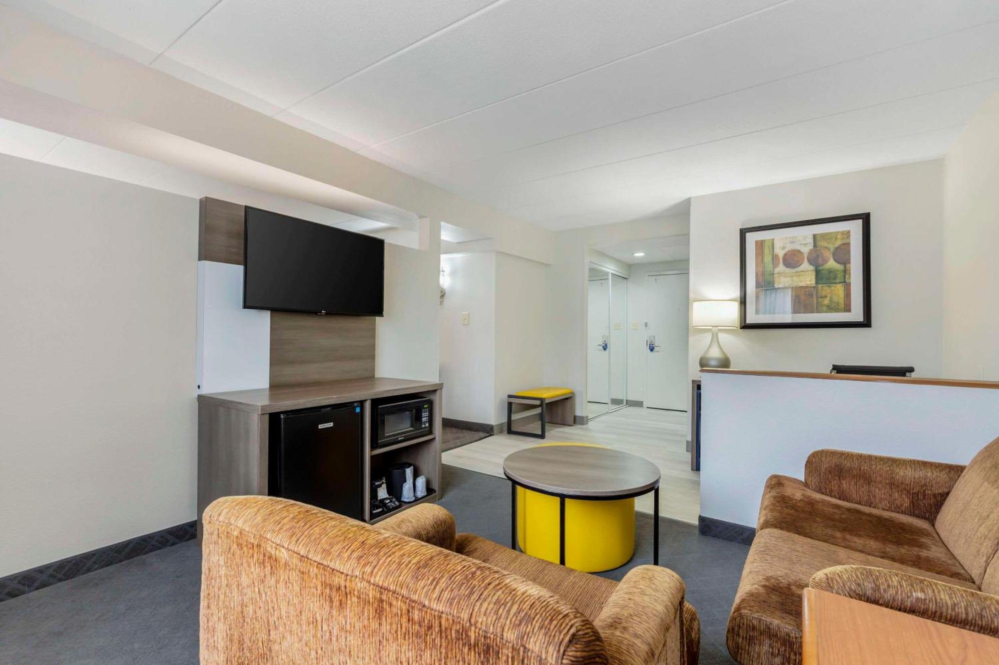 Comfort Inn Herndon-Reston Esterno foto